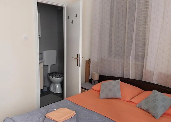 Nono Zlajo Опатия